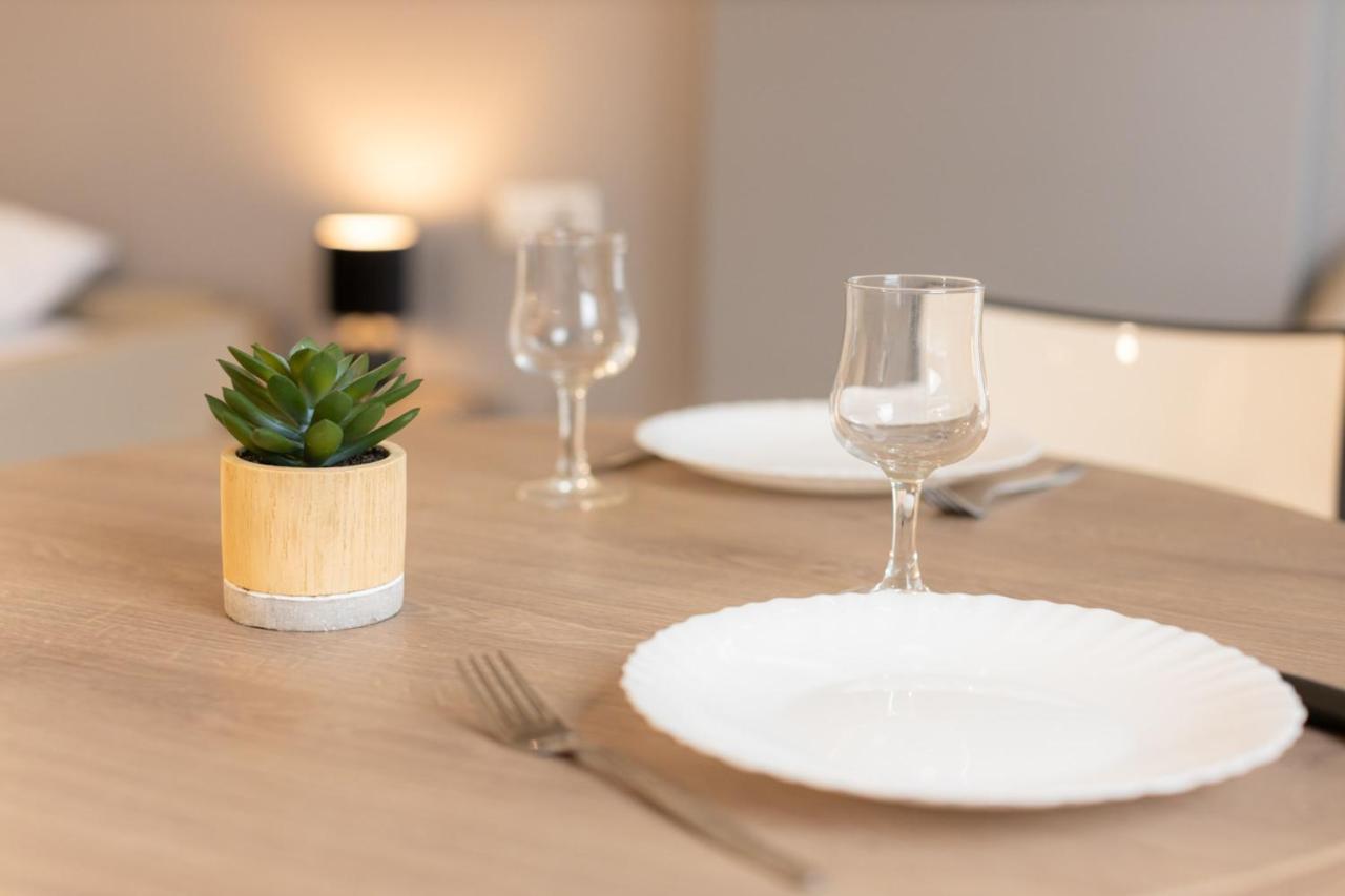 Modern Chic Immaculate Studio Near City Center Belval Esch-sur-Alzette Exterior photo